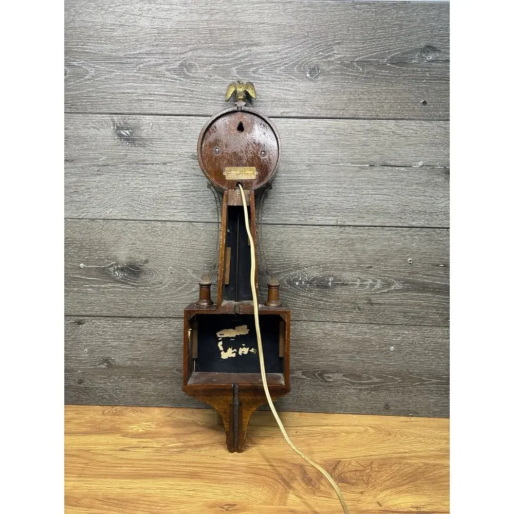 Vintage 1930’s Warren Telechron Ashland Mass USA Electric Banjo Clock w/ Eagle